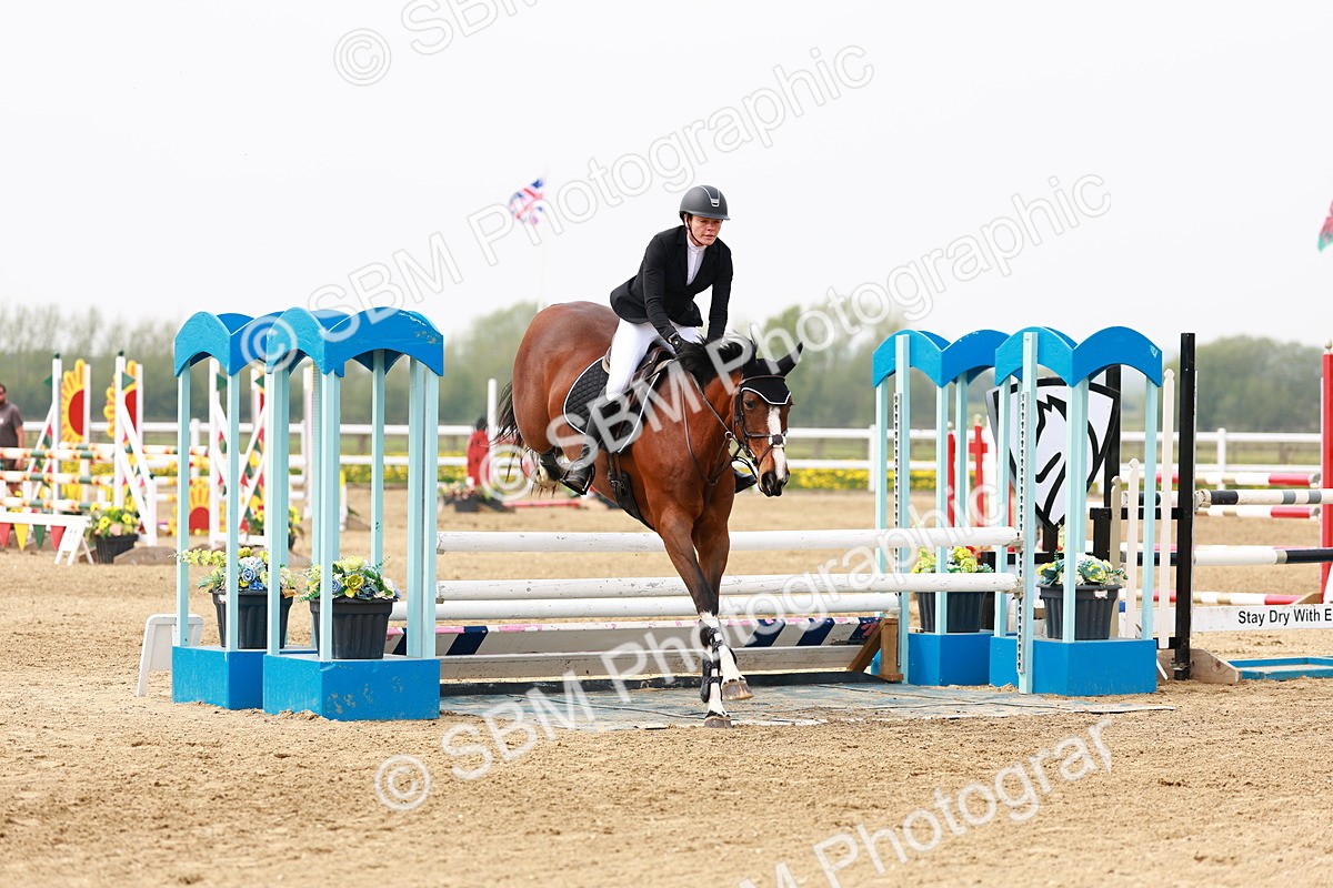  - Class 18 - Senior Newcomers - 1.10m