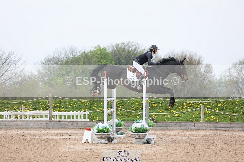 250424-120324-05195 - Cls 1 - 2 Star Small Tour