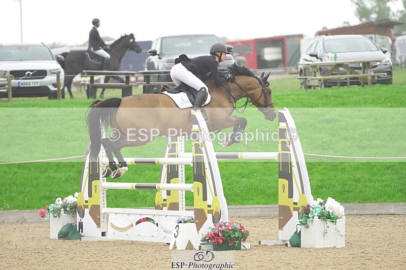 230730A-090236-07844 - Cls 25 National 1.30m