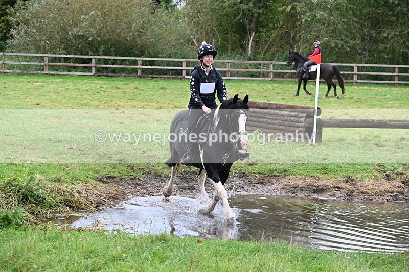 WJ6_6600 - Time at Photographer 13:06 to 13:23