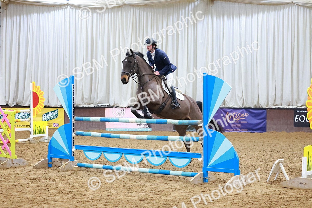 SBM_001508 - Class 4 - Senior Newcomers - 1.10m