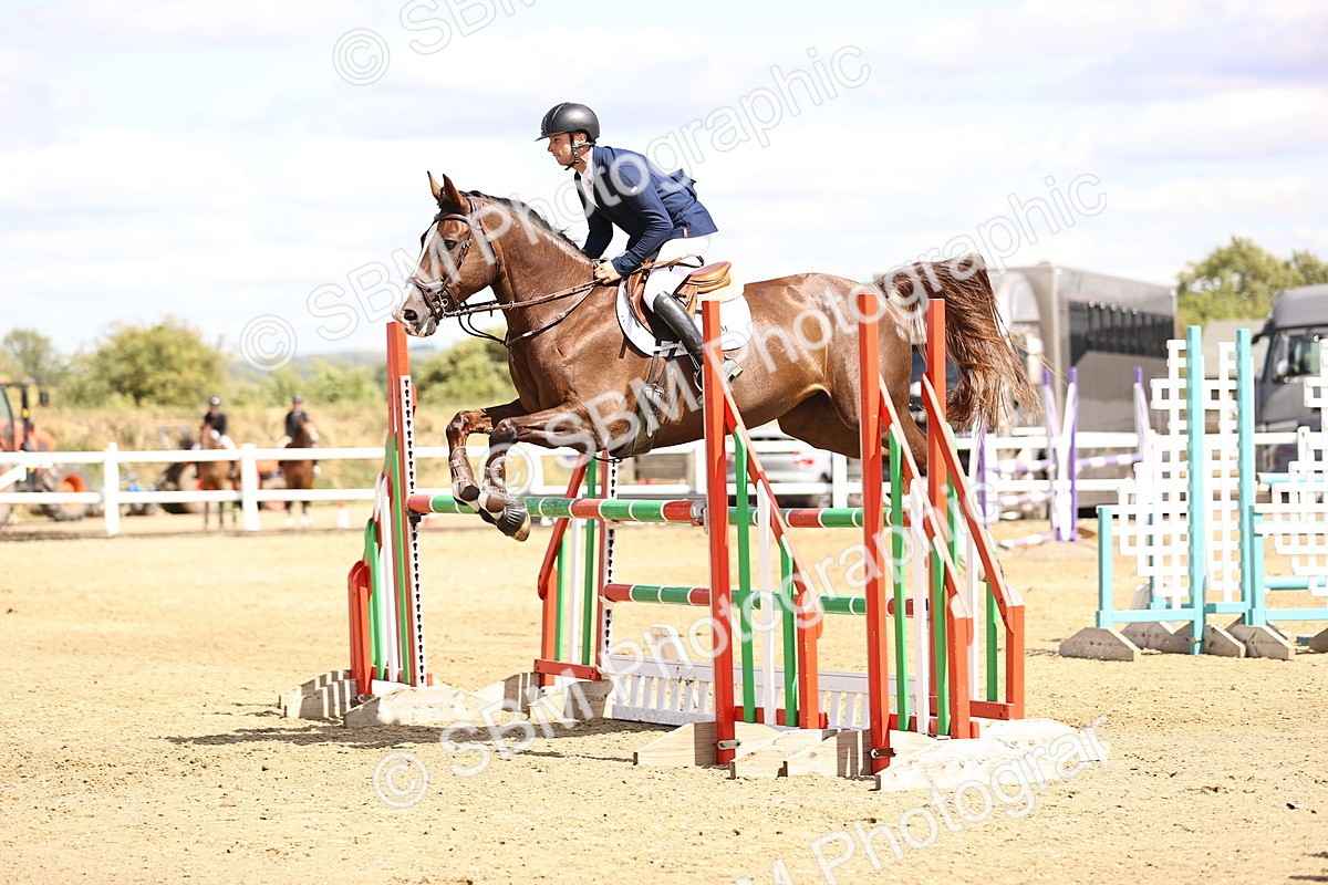 SBM_001324 - Class 6 - Senior Newcomers - 1.10m