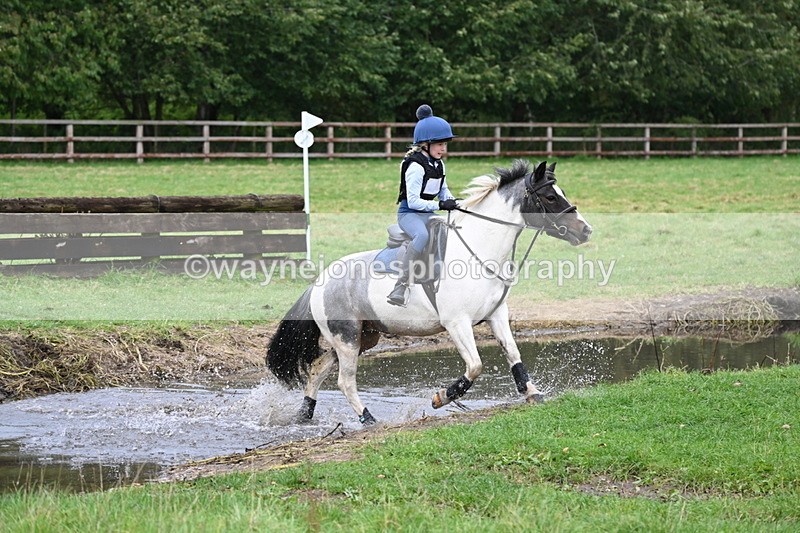 WJ6_3005 - Time at Photographer 11:01 to 11:20