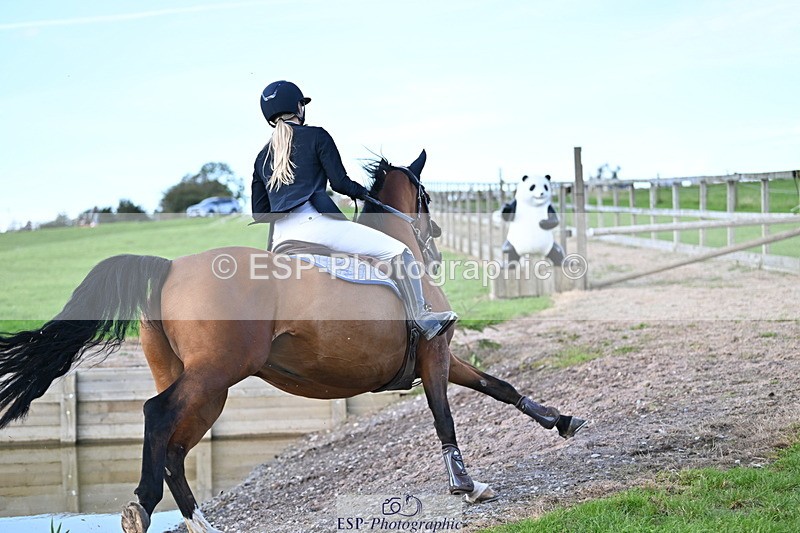 240913A-171619-05622 - Cls 19 Snr 1m Open Speed Derby