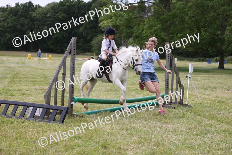 20260614-4352 - Class 25 - Horse and Hound Jumping