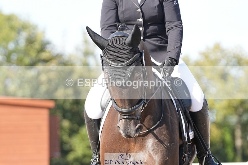 250906-161409-04986 - 049-Laura.ColeGavin.10