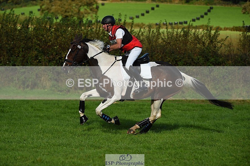 231022-130914-28389 - 301-WESTCEFFYL.KINGSWAY.LAD-Ben.Lee.Liles-XC