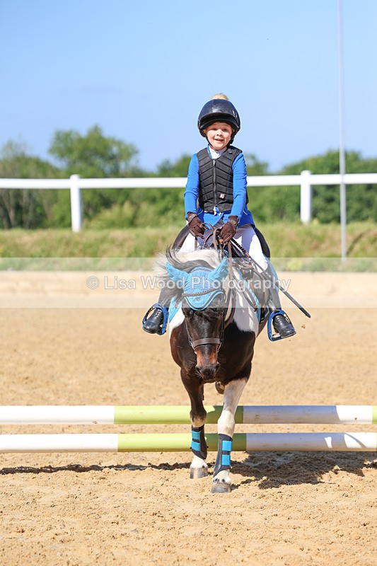 3E7A1506 - Class 1B: 40cm Assisted