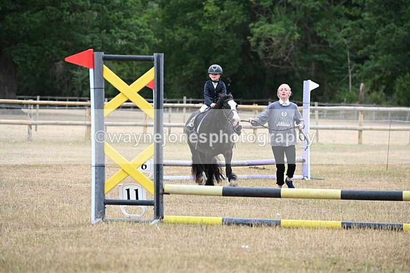 WJ6_9573 - Class 12 Minimus Jumping 45cm