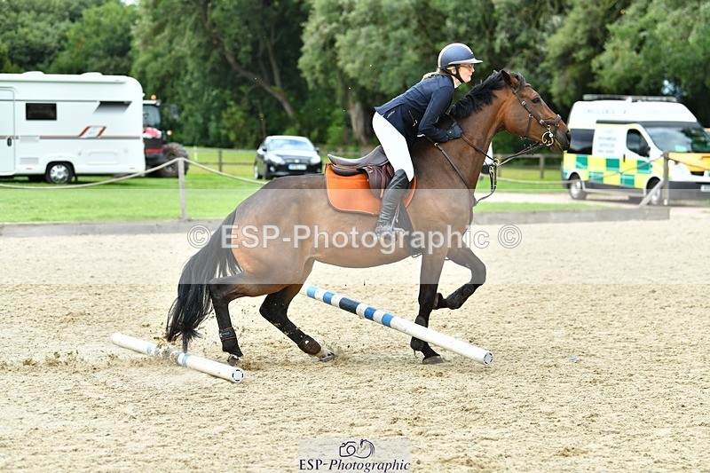 230712-155334-25123 - Cls 57 Newcomers & 1.10m Open