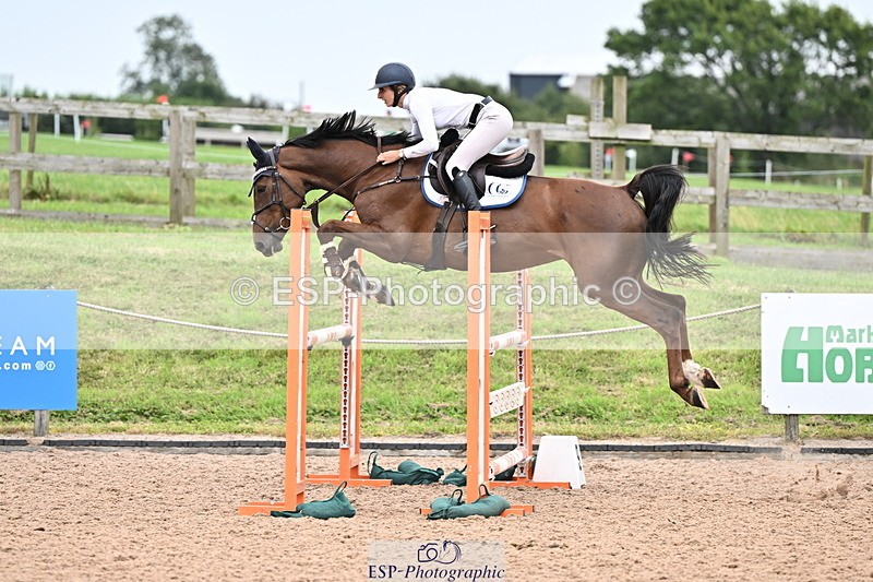 240828A-161737-01326 - Cls 5 Snr Foxhunter and 1.20m Open