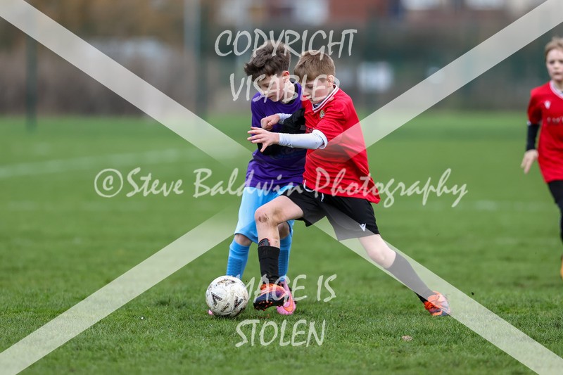 1DX30588 - 2026-03-01  FC Abbey Meads U11 Grey V Hungerford Town Juniors U11 Gladiators