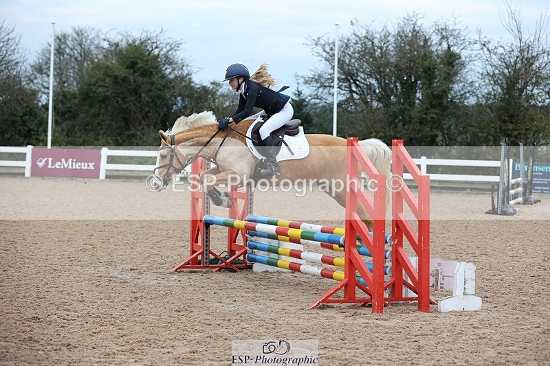 241116X-083450-00107 - Cls 03 Pony Intro 70cm