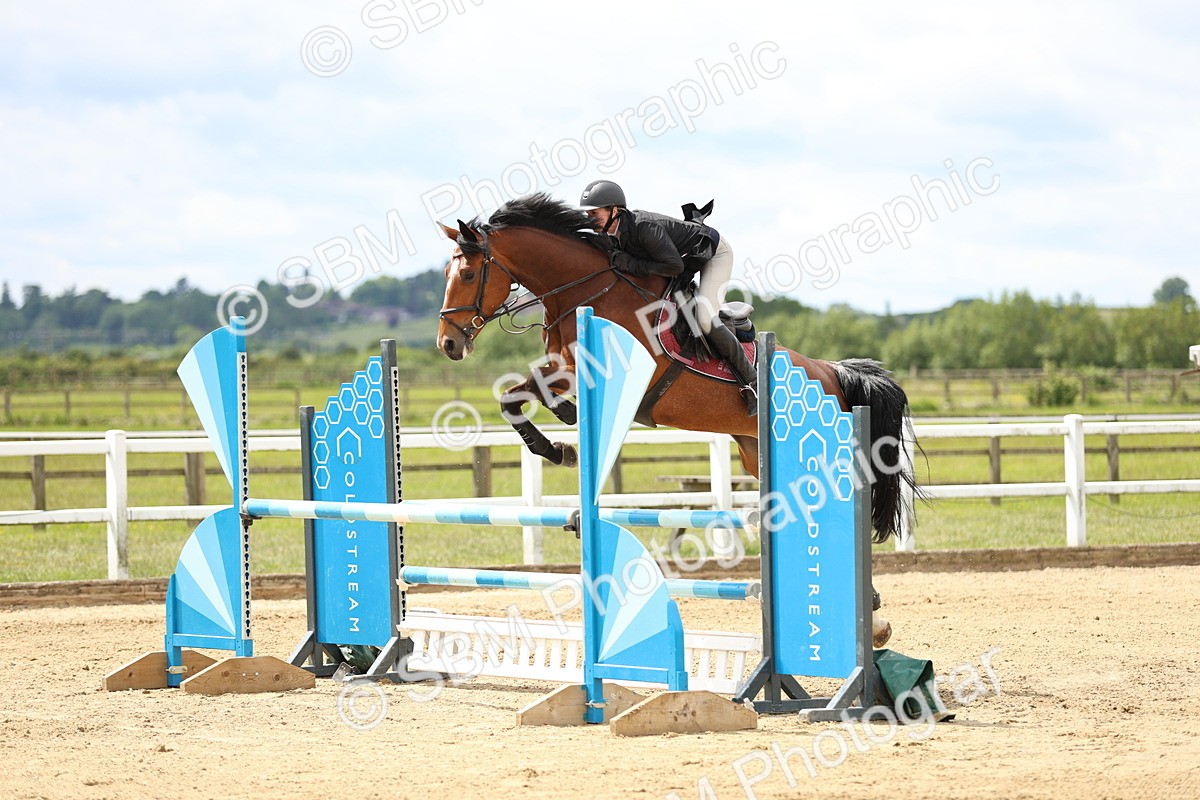 SBM_000847 - Class 3 - Senior Discovery - 1.00m