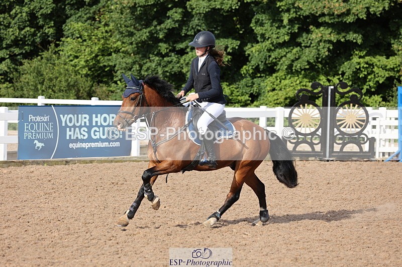 240629A-081352-02462 - Cls 16 British Novice and 80cm Open