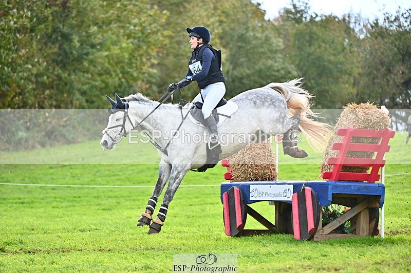 251025A-131452-20231 - F-464-Sophie.Aldrich