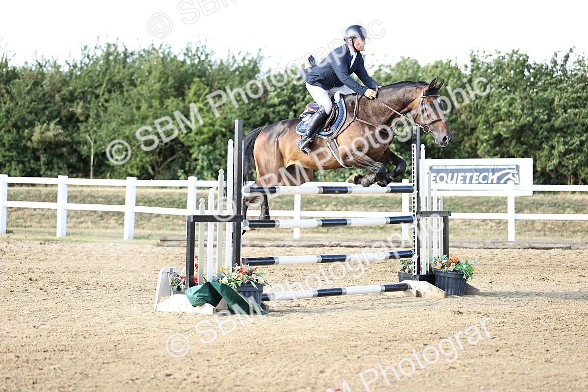 SBM_015951 - Class 18 - Senior 1.35m Open