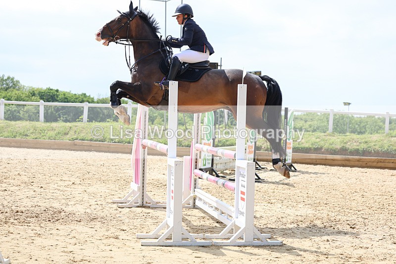 3E7A1049 - Class 13: Senior Newcomers/1.10m open