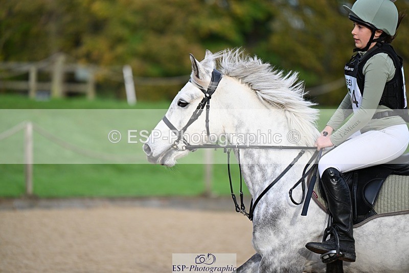 241117-091518-02844 - Cls 1 70-75cm 9.00 to End