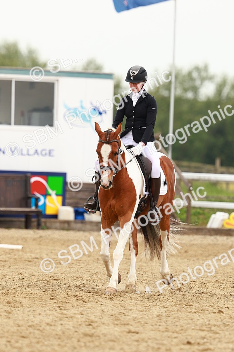 SBM_001222 - Class 6 - Novice 4