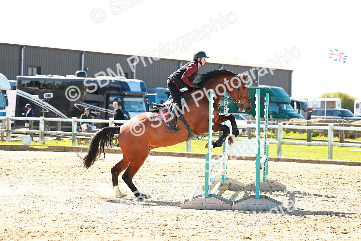 SBM_000082 - Class 1 - Clear Round