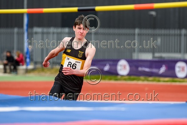 Age25SAT-914759 - Field Male