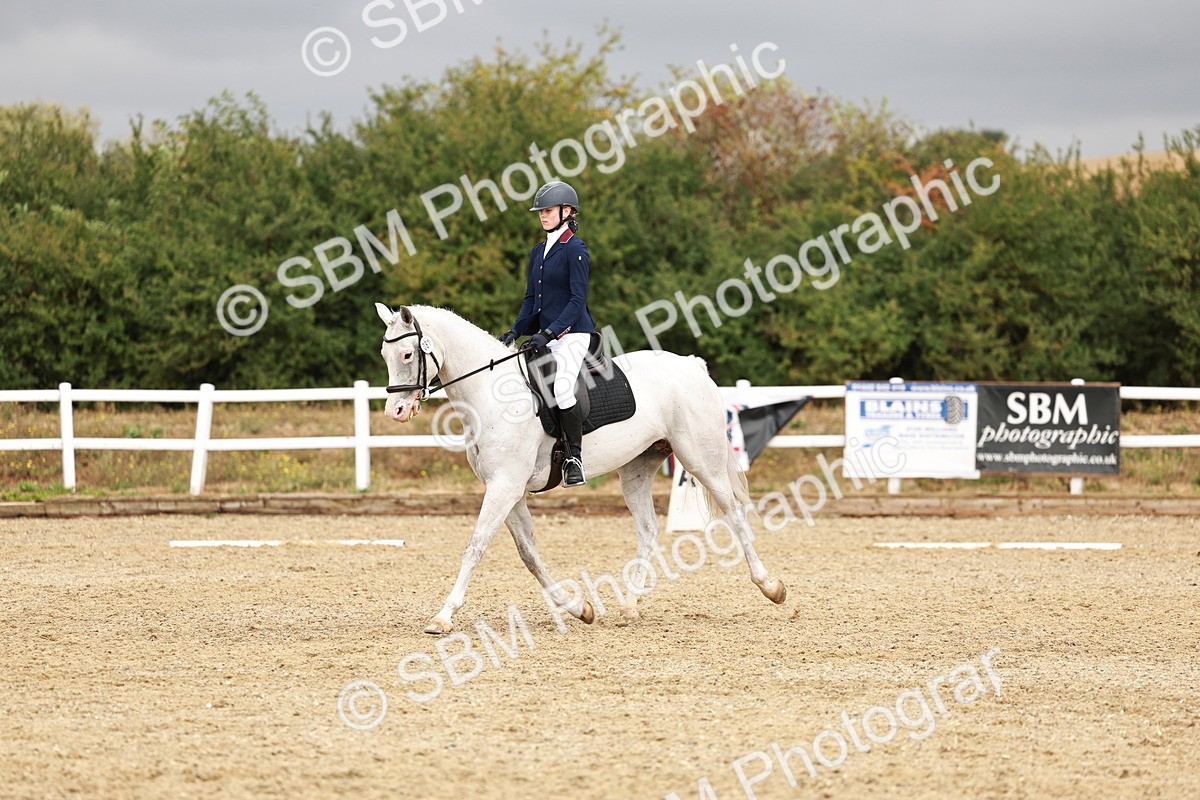 SBM_001832 - Class 8-11 - N2 E1 Warm Up - 12.27-12.59