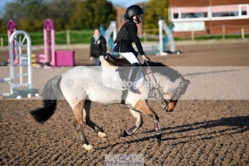 241026A-091052-00386 - SAT Cls 19 Clear Round 50cm