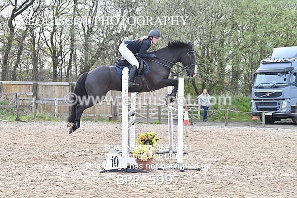 BPP_5997 - CLASS 26 SUN Senior 1.05m Open