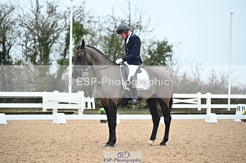 250214-115719-01208 - 132-Ben.James-Onyx.T