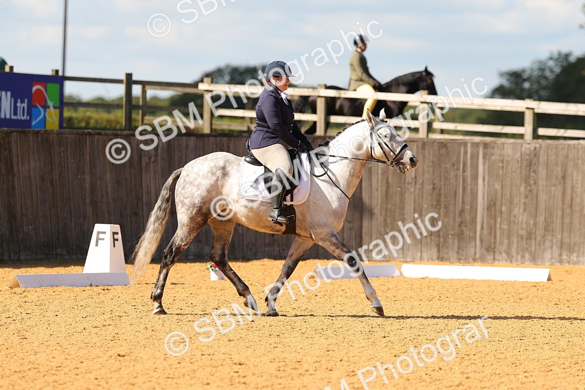 SBM_40768 - D18 - Grand Tour Championship - Novice 34