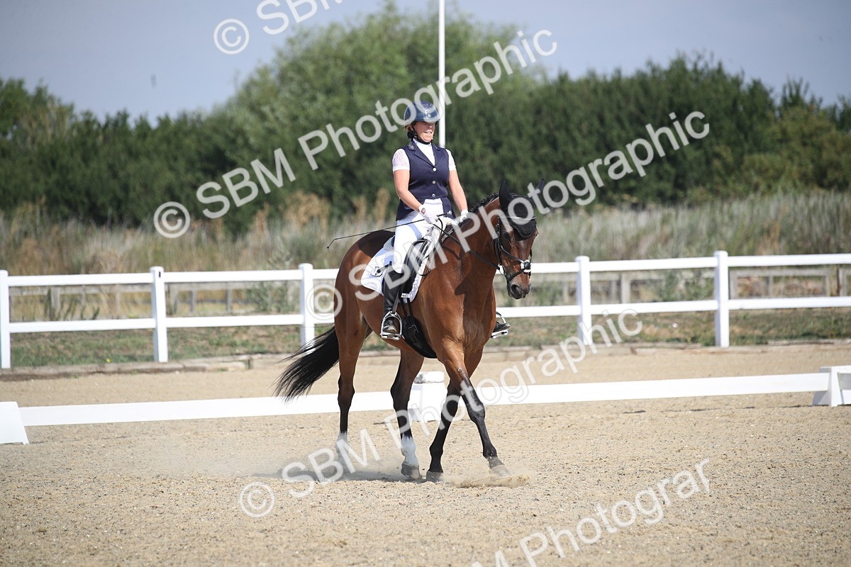 SBM_005954 - Novice 5 - 8.30.10.39