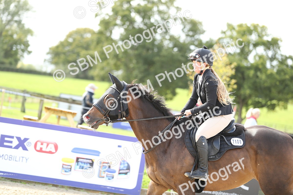SBM_03149 - J28 - Senior Horse & Pony 60cm Championships