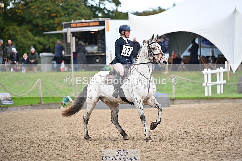 251026A-103542-23664 - D-323-Hannah.Flowerday