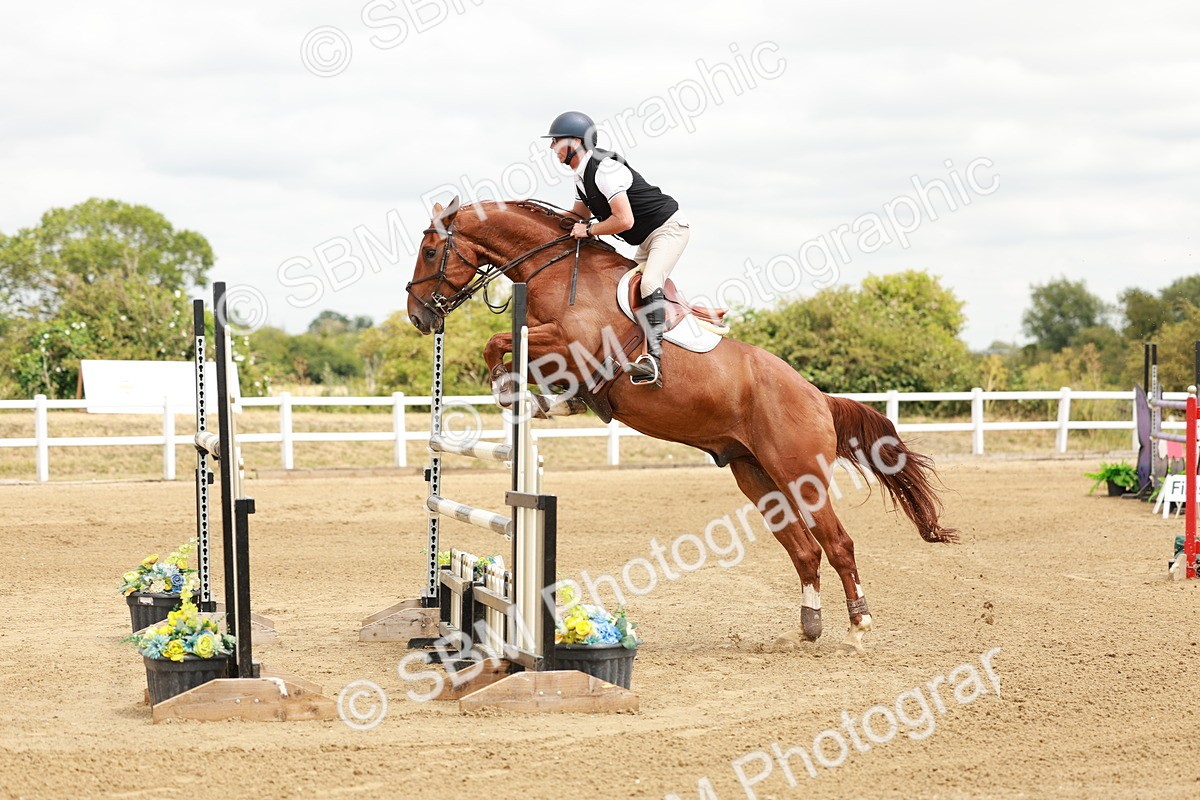 SBM_018286 - Class 21 - Senior Newcomers Championship 2d Rd