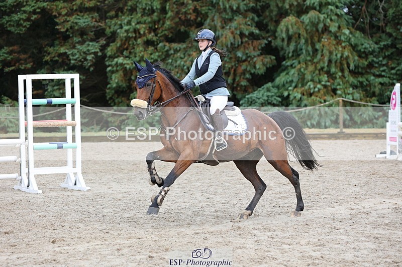 250829A-120256-01541 - Cls 7 British Novice and 90cm
