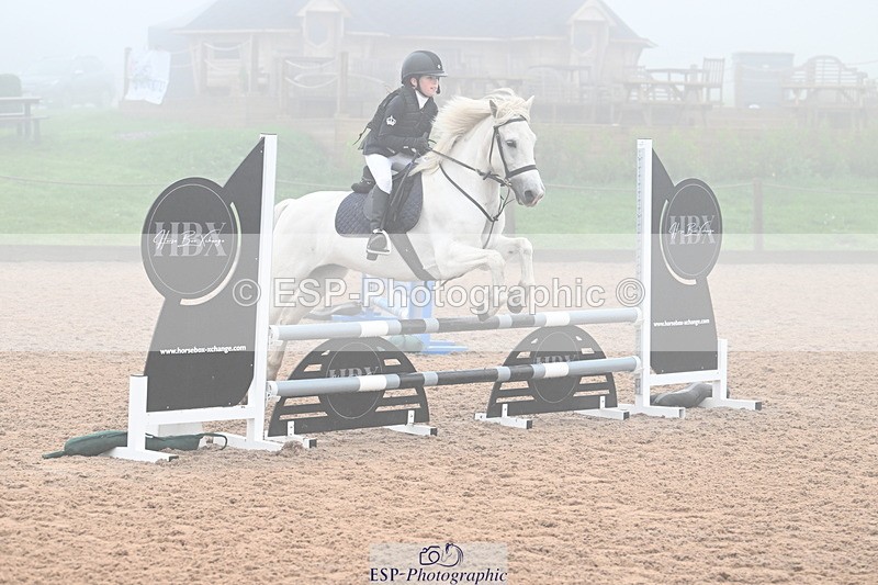 240907A-092733-00116 - Cls 1 Pony Intro 70cm