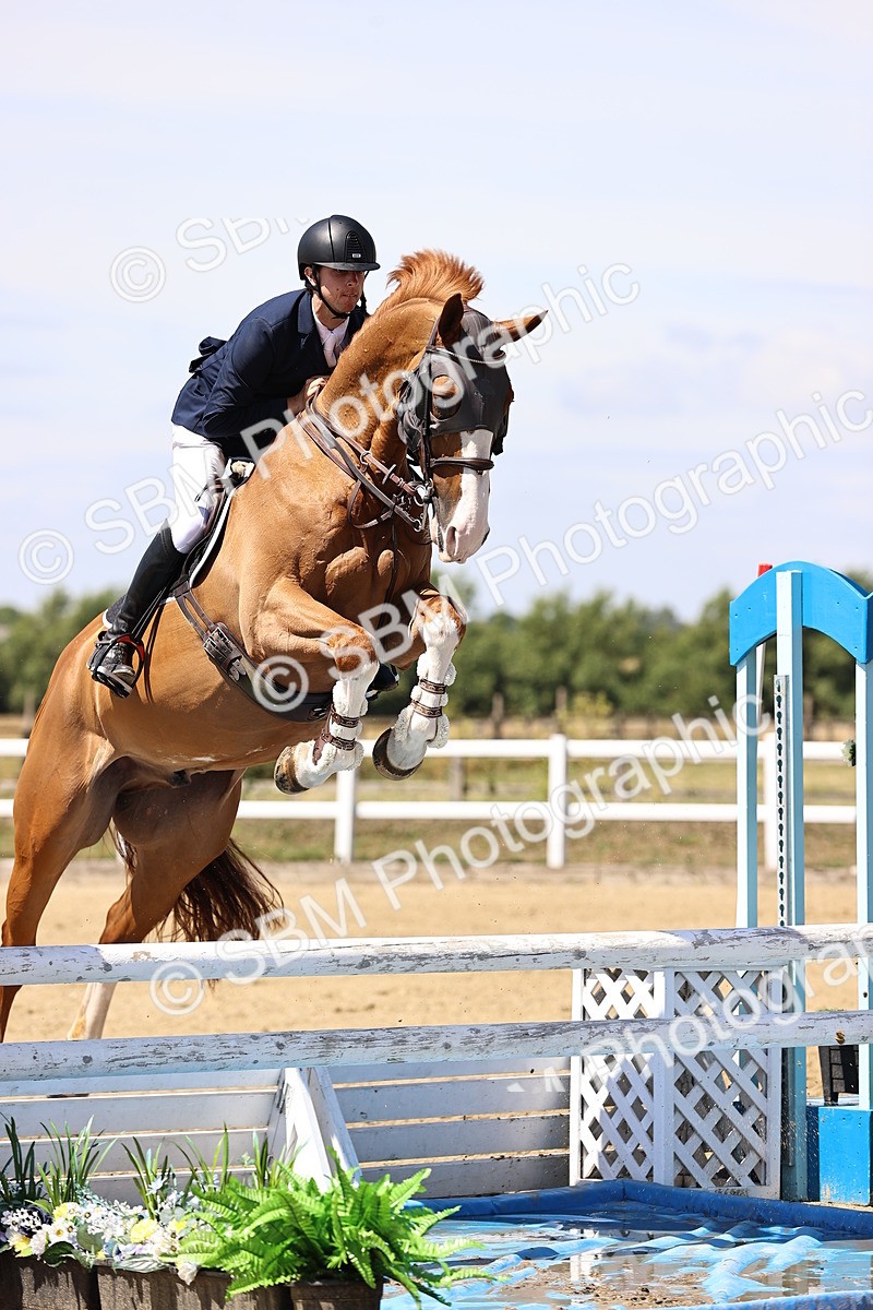 SBM_010031 - Class 9 - Senior Foxhunter - 1.20m Open