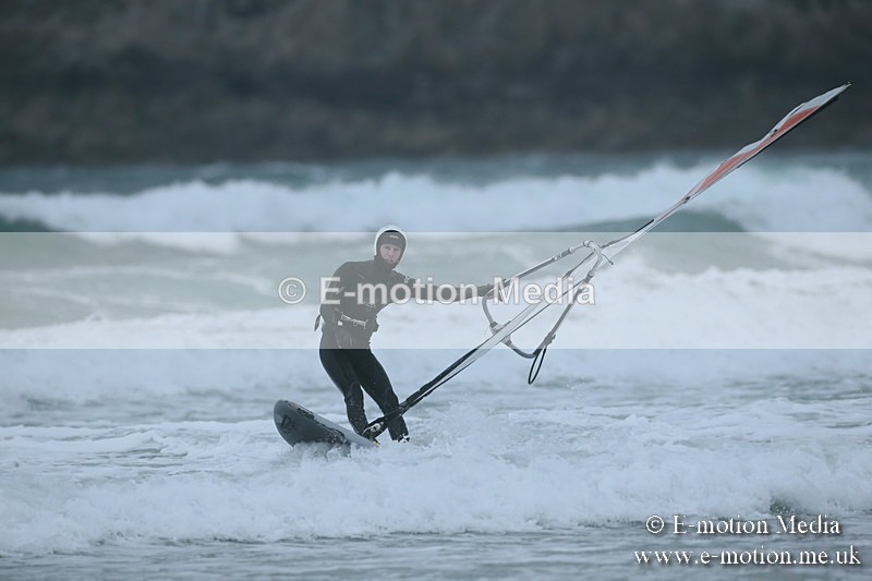WS 030413-116 - Windsurfing