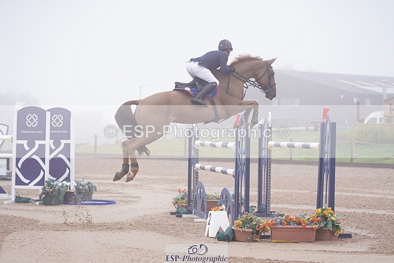 240720A-103716-14113 - Cls 3, 3 Star Small Tour 1.40m