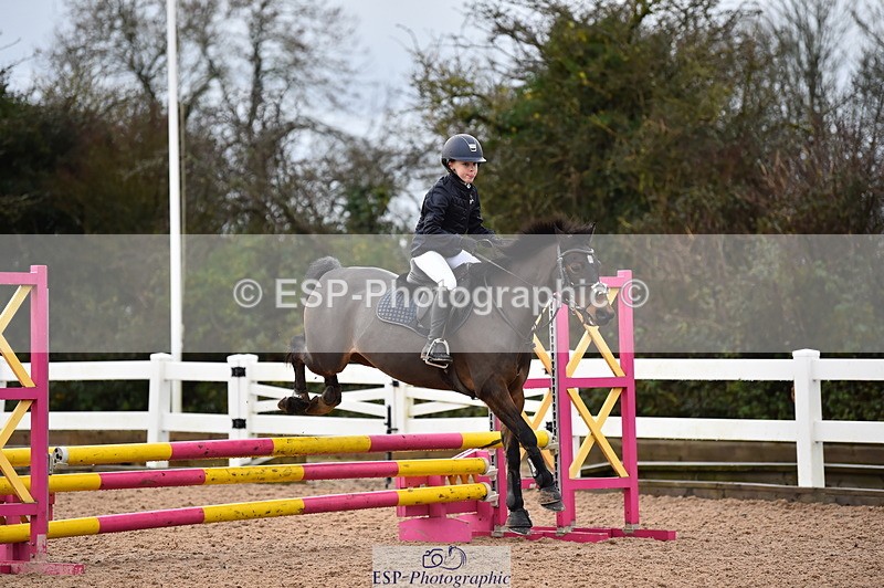 231203A-094120-00041 - Cls 1 Intro 70cm