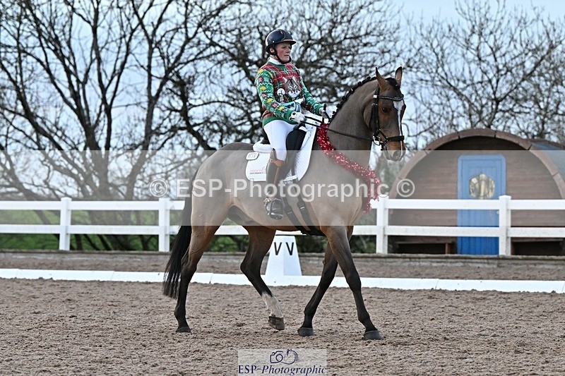 241214-154629-03372 - 138-Tyler.Bradshaw-Igor.VIII