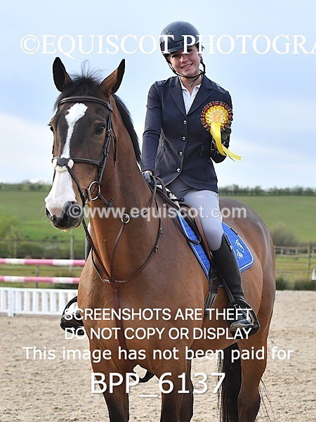 BPP_6137 - CLASS 27 SUN Senior Newcomers/ 1.10m Open