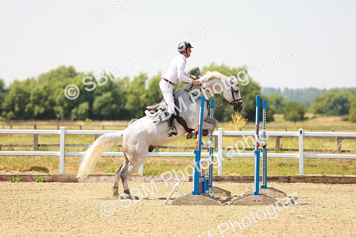 SBM_001943 - Class 5 - Senior Foxhunter - 1.20m
