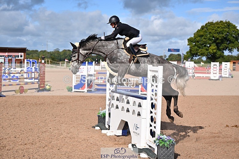 250912-103652-03940 - Cls 15 Snr Foxhunter