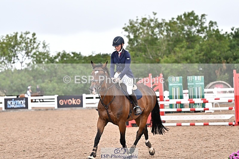 260730-120147-00563 - Cls 9 95cm Amateur