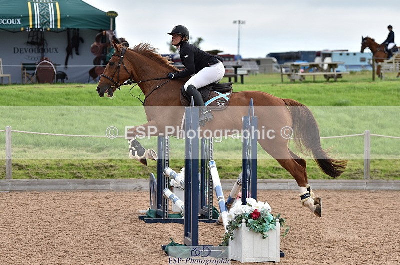 230810A-092514-00073 - Cls 8 British Novice & 90cm Open