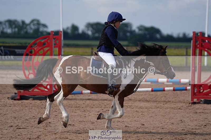 240713A-092312-00066 - Cls 2 70cm Open