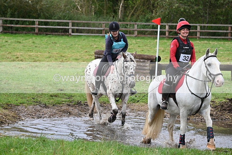 WJ6_4129 - Time at Photographer 11:48 to 11:56