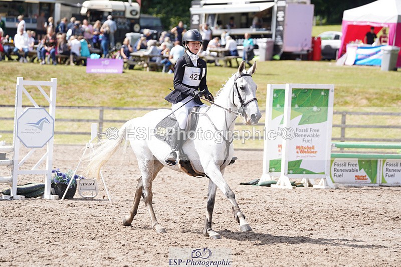 240824X-130552-27499 - 80cm Round 1 13.00 to 14.00